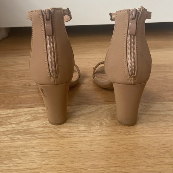 Light Beige Heels - Picture 3 of 8